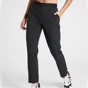 Athleta Trekkie Belted Pant‎ Black 4P